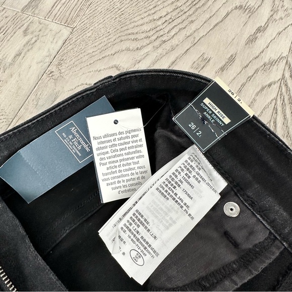 ABERCROMBIE | High Rise Super Skinny Ankle Jeans NWT - Picture 4 of 7
